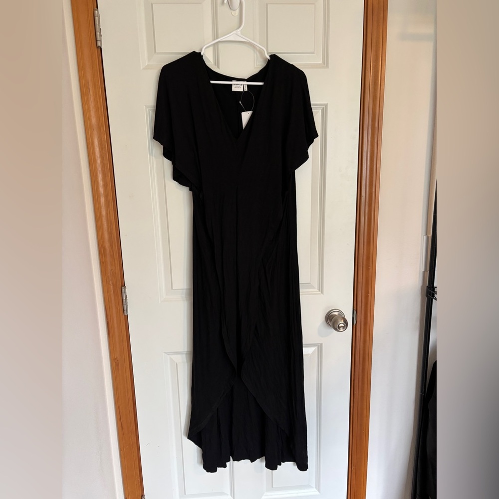 Suzanne Betro Layered Look Casual Black Dress
